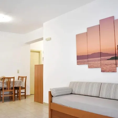 Manolika 1 Apartment
